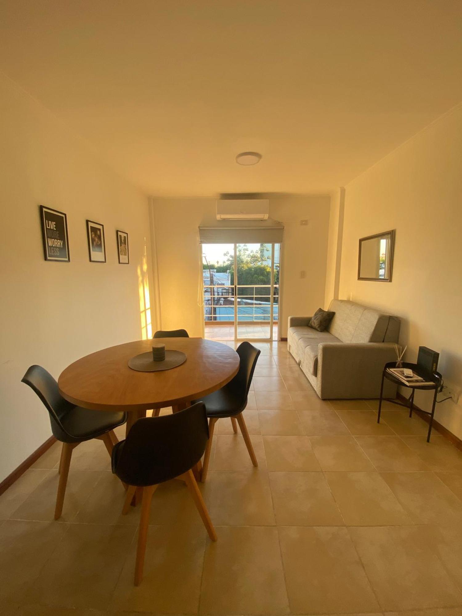 Espacio Lavalle-temporario Ctes Apartment *
